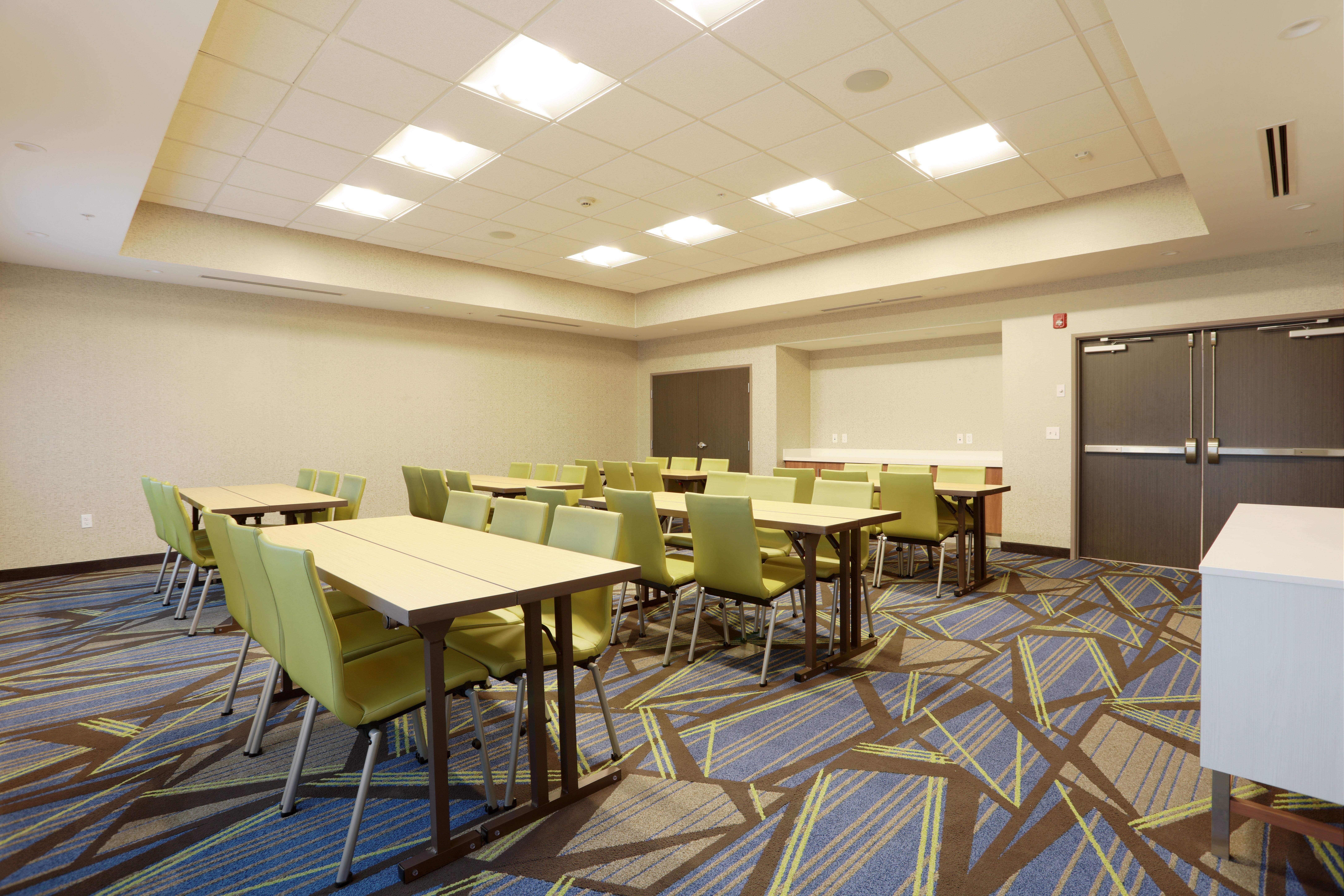 Holiday Inn Express Oneonta By Ihg Бингхамтън Екстериор снимка