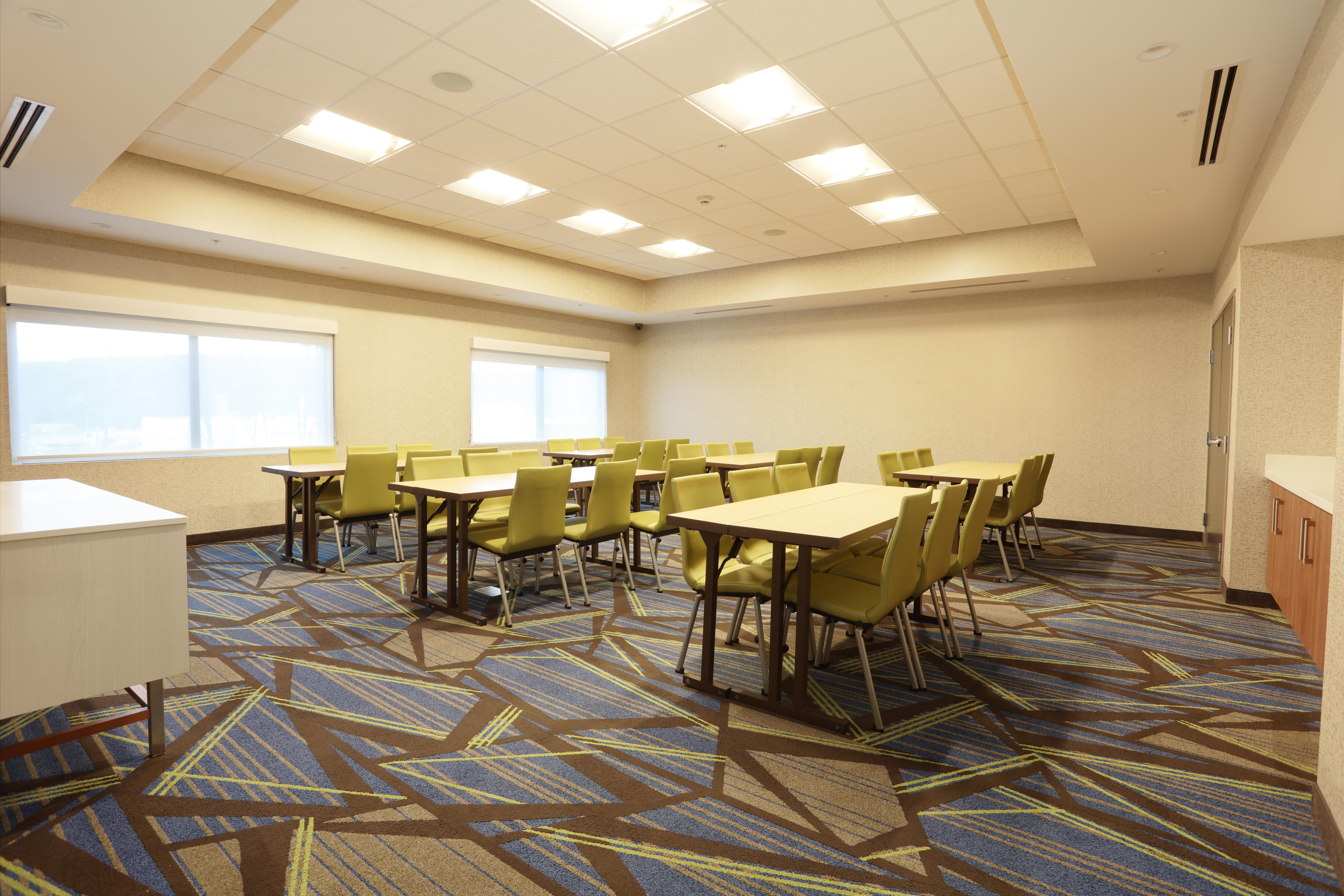 Holiday Inn Express Oneonta By Ihg Бингхамтън Екстериор снимка