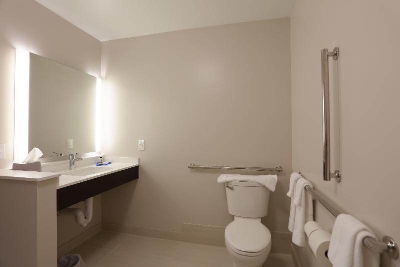 Holiday Inn Express Oneonta By Ihg Бингхамтън Екстериор снимка